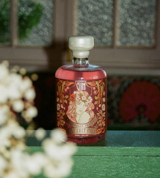 Lady Lilly Pilly Gin